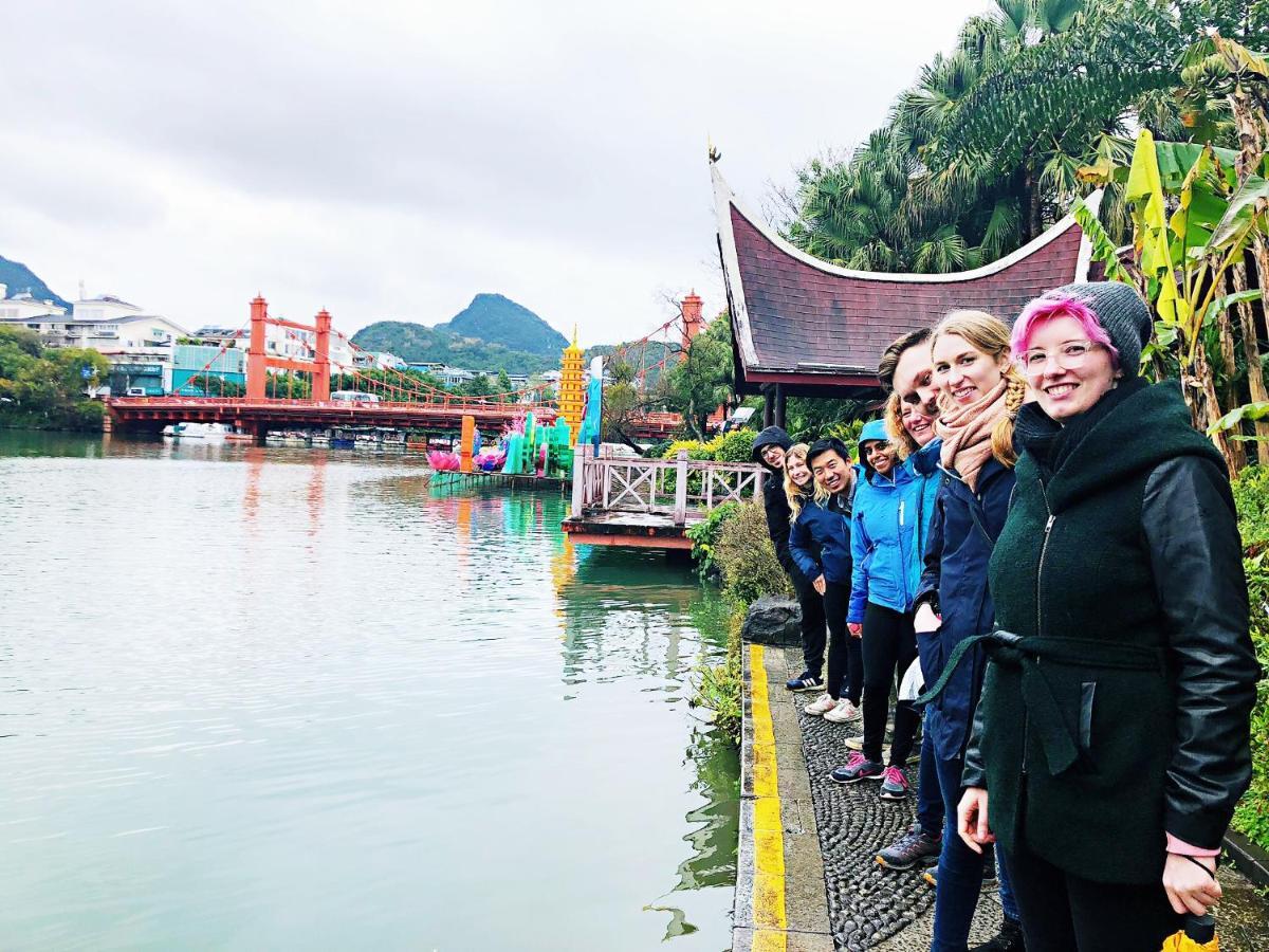 Hotel Zen Tea House Elephant Trunk Hill Park Guilin Esterno foto